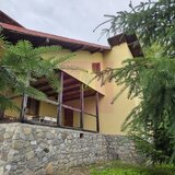 Cabana cu 5 camere de vanzare in Provita